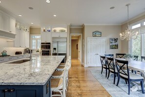 Fridge, microwave, oven, stovetop - **NEW LISTING** Oceanside 5 Bedroom Home - Private Pool/Spa & Beach Boardwalk (Hilton Head Island)