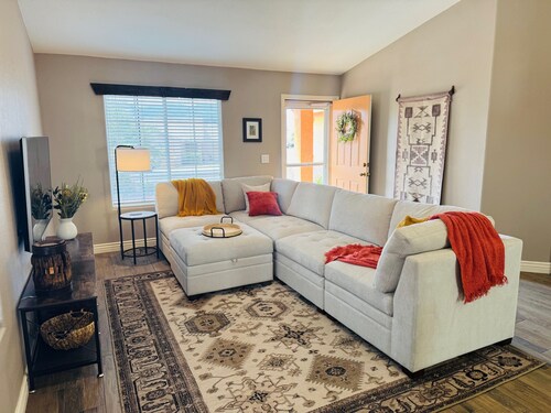 The Desert Rose | Ground-Level, Garage, 3BR + $510 in complimentary daily activities