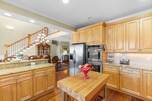 Fridge, microwave, oven, stovetop - Creekfront 5BR Home w/ Private Dock & Pool Near Garden City Beach (Garden City Beach)