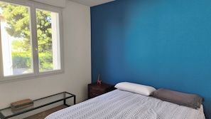 2 habitaciones, tabla de planchar con plancha y wifi gratis 