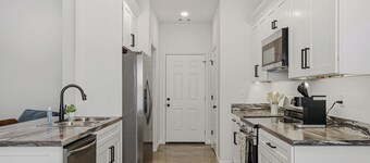 BROOKLAND'S BEST! 3 Bed 2 Bath Minutes from NEA Baptist!!