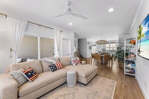 Living area - 39138 New Providence Lane (Fenwick Island)