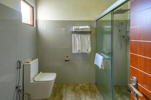 Bathroom - La Casa Lindula Nuwara Eliya (Nuwaraeliya)