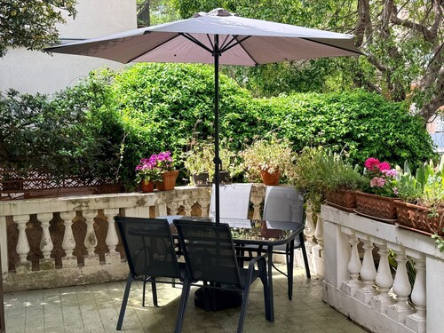 Vacation home Villa Strazzeri a stone's throw from the sea