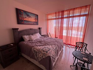 1 chambre, Wi-Fi gratuit, draps fournis