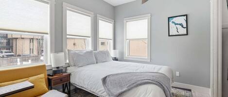 3 bedrooms, WiFi, bed sheets