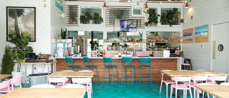 Bar (in der Unterkunft)