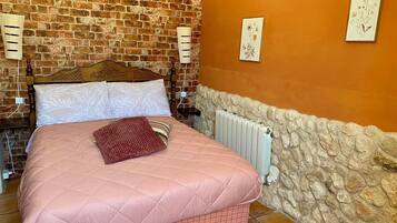 Casa, varias habitaciones, fumadores, piscina privada