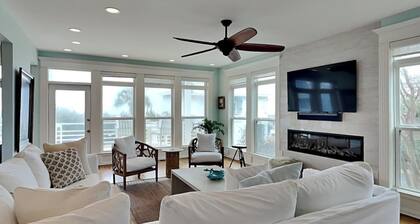The Northshore | Stunning Views, Luxe, Steps to the Beach