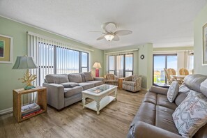 Smart TV - 4Bdrm + 1st Floor Oceanfront Condo (Indian Beach)