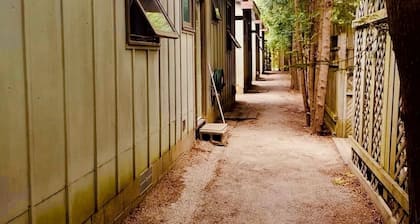 Black Horse Motor Inn