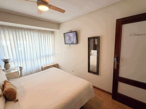 Wifi gratis y ropa de cama 