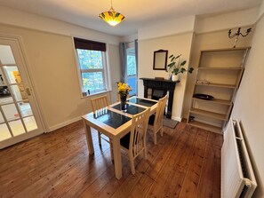 Dining - 4 Bed Private Victorian Town House - Central Headington - Oxford (Oxford)