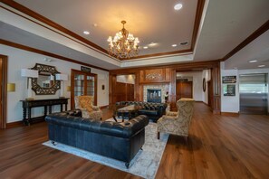 Interior - Spacious 3BR/3BA Pointe Royale Condo | Pools | Golf | Near Top of the Rock (PR 55-5) (Branson)