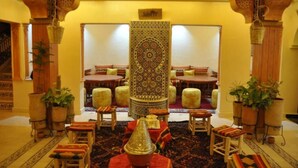Unclassified image, 3 of 10, button - dar chams ouarzazate (Ouarzazate)