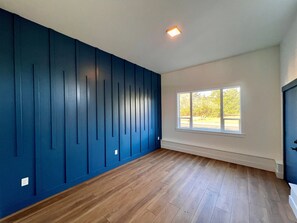 Interior - Sleeps 21, Spa, Game Rm, Theater, 2 Kitchens, Pets (Ocean Shores)