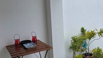 House, 2 Bedrooms, Patio | Balcony