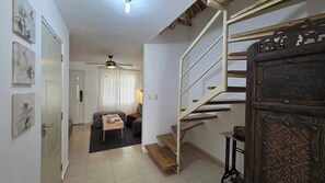 Hus, 2 soverom, terrasse | Oppholdsområde