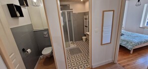 Towels, toilet paper - The House of Mountains (Le Thillot)