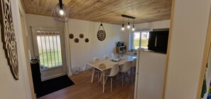 Dining - The House of Mountains (Le Thillot)