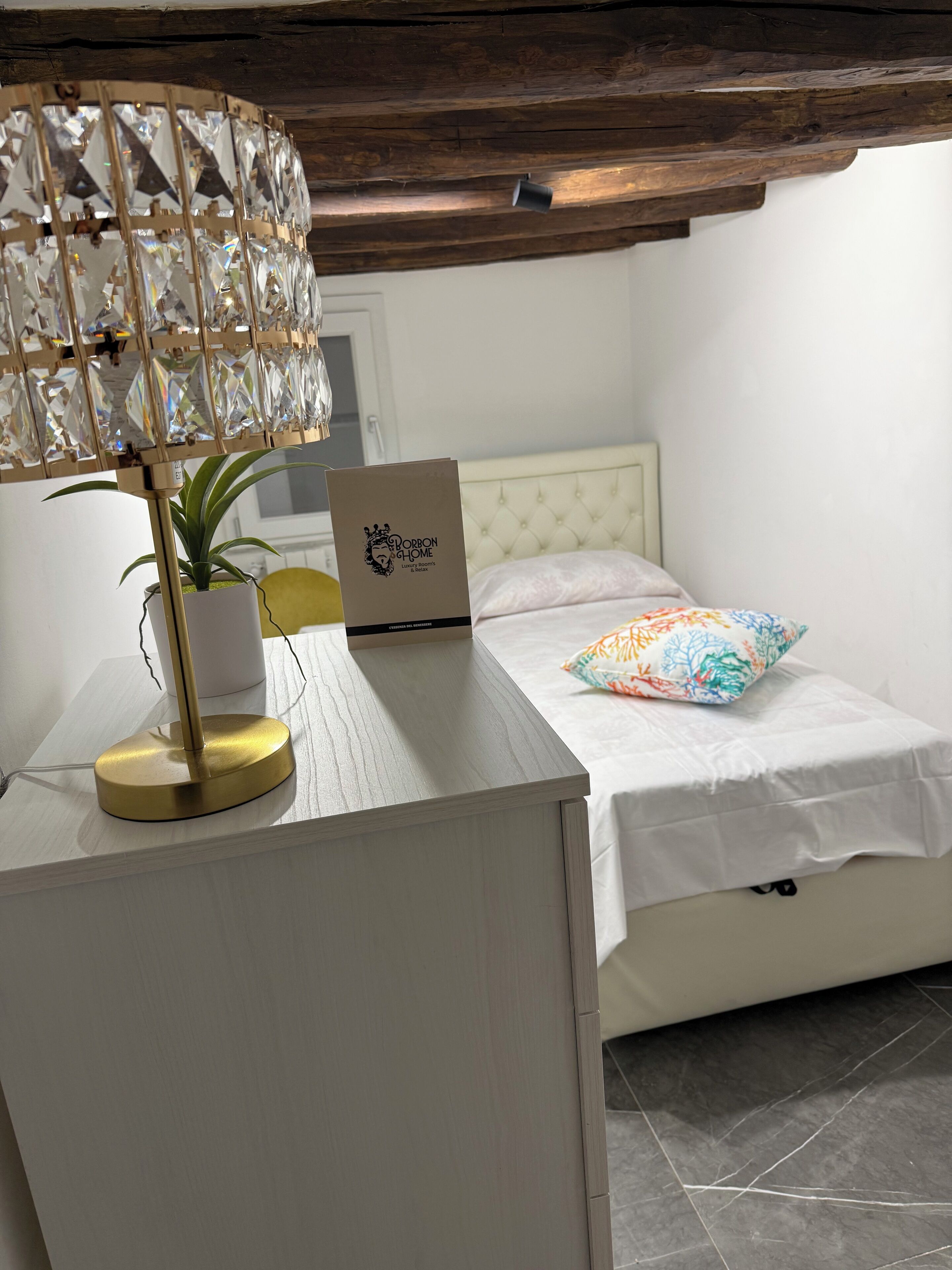 Apartamento luxo, vista para a piscina