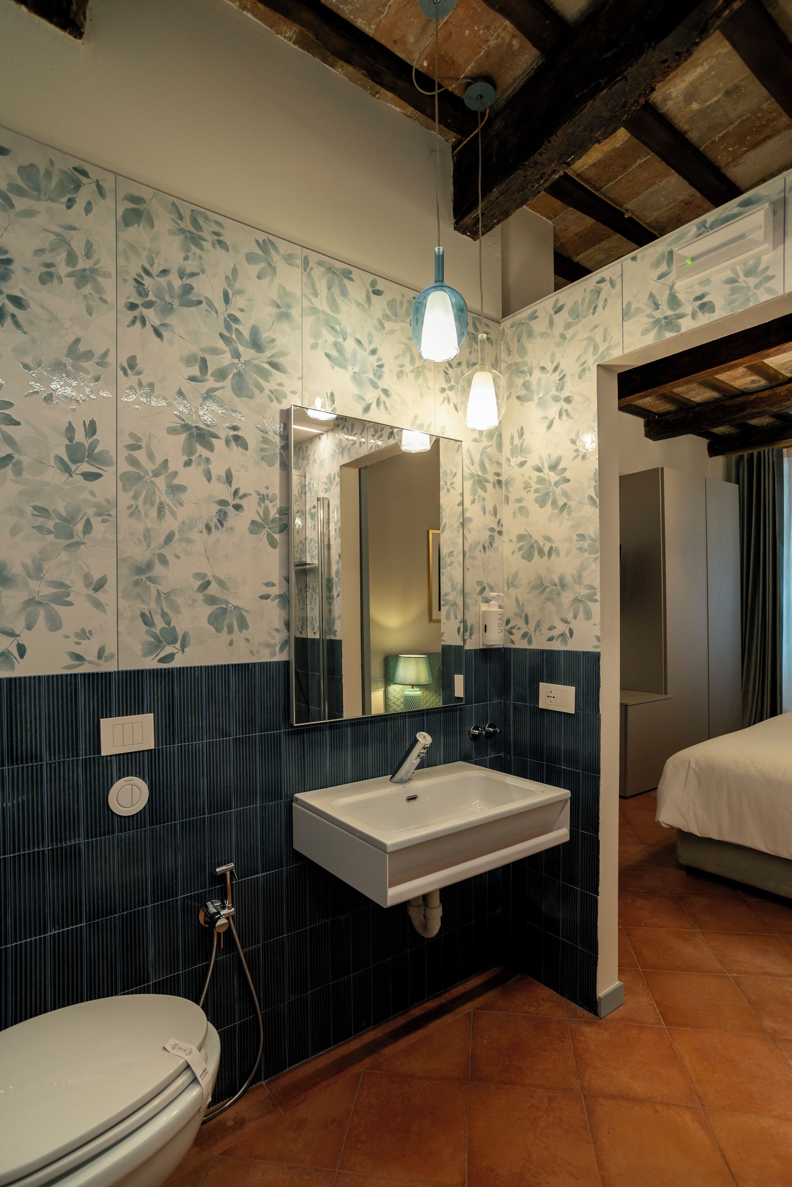Chambre Classique Double ou avec lits jumeaux, vue ville | Salle de bain