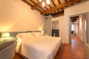 Quarto casal ou duplo clássico, vista para a cidade