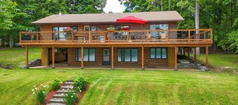 Beautiful Restoule Getaway