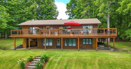 Beautiful Restoule Getaway