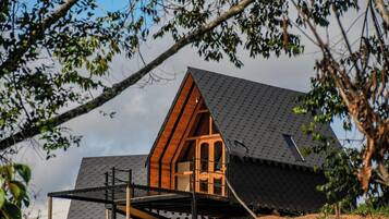 Deluxe Chalet, Balcony, Mountain View | Exterior detail