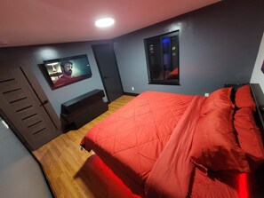 3 chambres, fer et planche à repasser, Wi-Fi, draps fournis