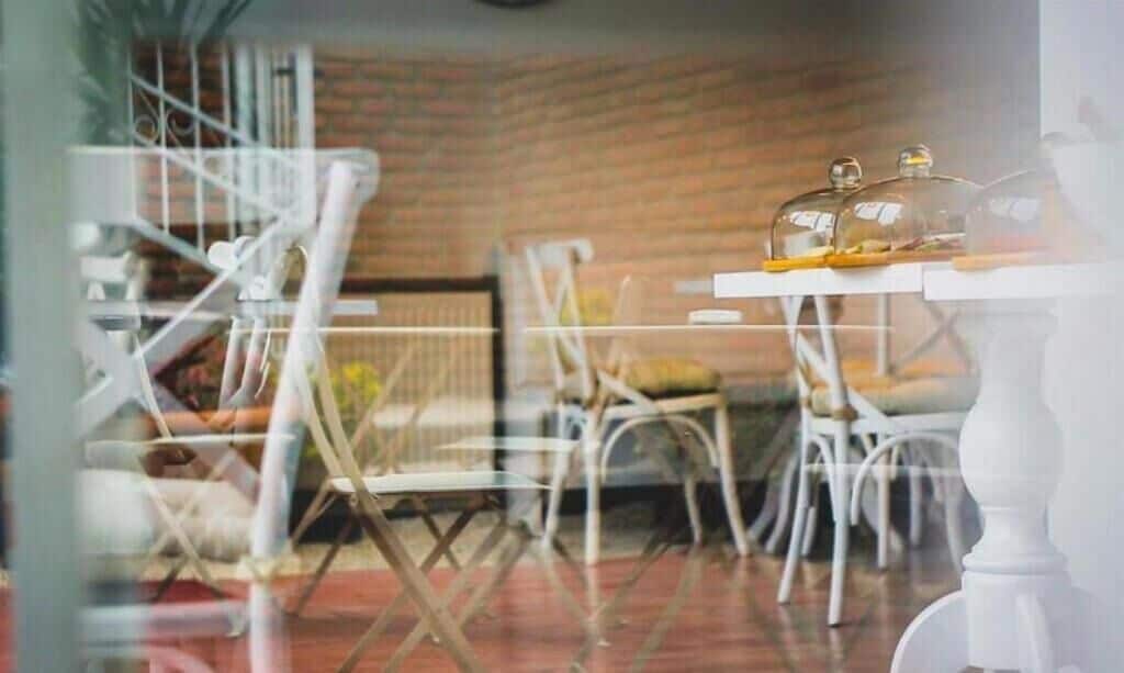 Chambre Triple Confort | Restauration extérieure