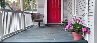 Luxury 1-bd First Floor apt near Crandall Park in Glens Falls