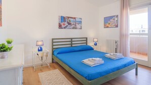 1 bedroom, free WiFi, bed sheets - Casa Liz - Morada - One Bedroom Apartment, Sleeps 4 (Quartu Santa Elena)