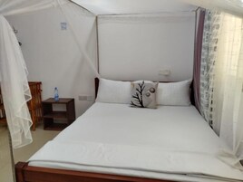 Deluxe Single Room | Individually decorated, individually furnished, soundproofing, free WiFi