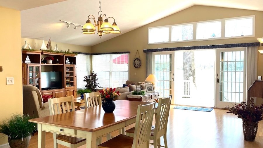 Lake House Shallow Sandy Kayaks Family Fun