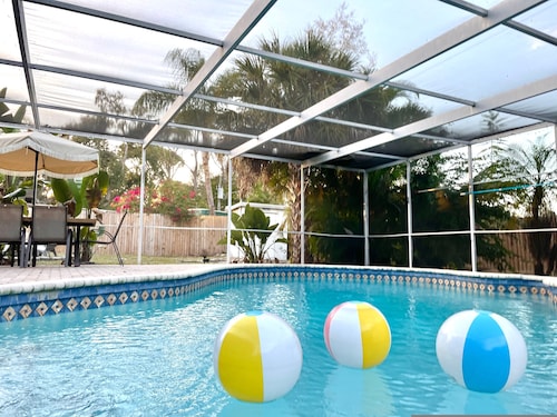 Sarasota Family Home Private Heated Pool Relax