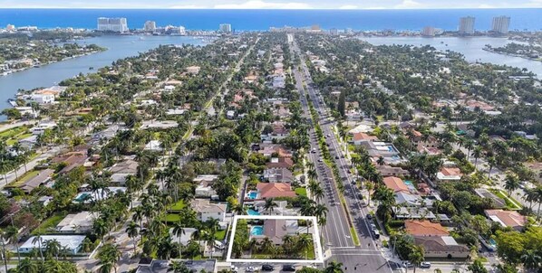 Aerial view - Marbella Stays• Heated Pool • 4BR Oasis Near Beach (Hollywood)