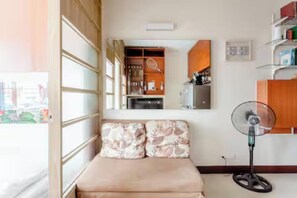 Interior - Comfort Meets Convenience
Perfect for Business or Leisure
Secure &Stylish Living (Taguig)