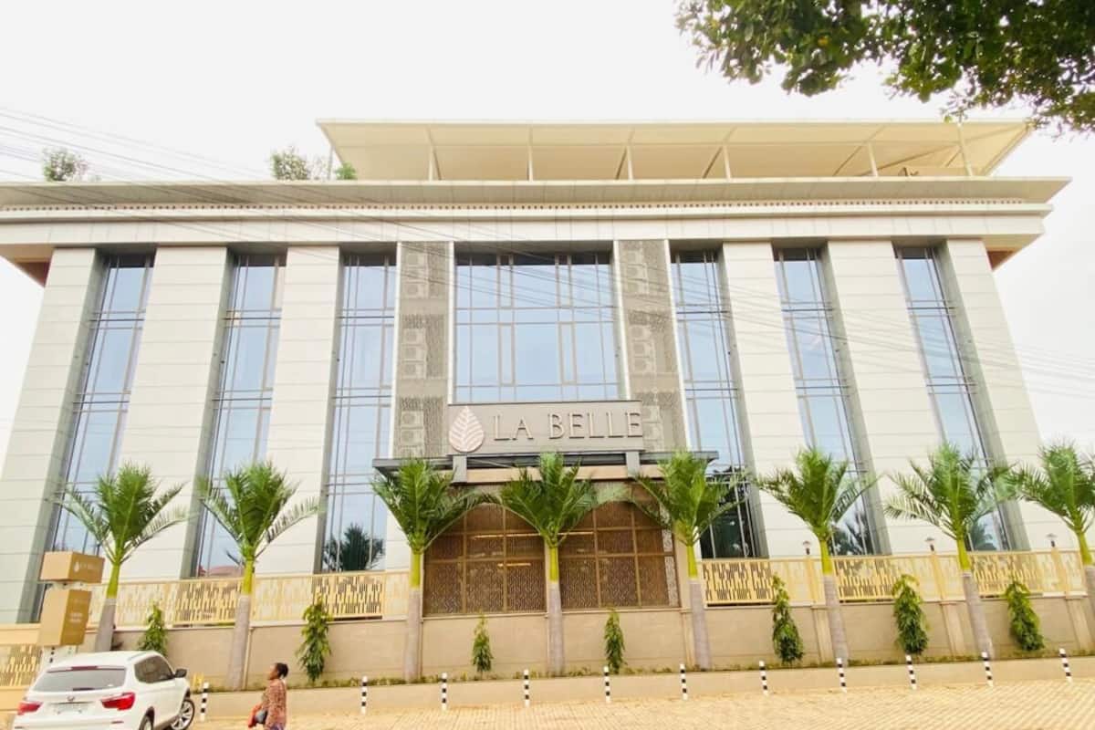 Standard Double Room, City View | Bathroom