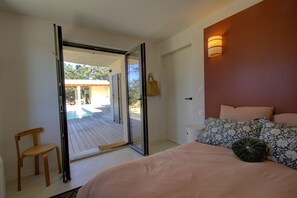 4 Schlafzimmer, Bügeleisen/Bügelbrett, kostenloses WLAN, Bettwäsche