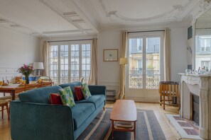 Comfort Apartment, City View | Living area - Paris sacré coeur prestige residence (Paris)
