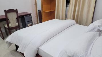 Chambre triple Deluxe | Accès au Wi-Fi (inclus), literie fournie