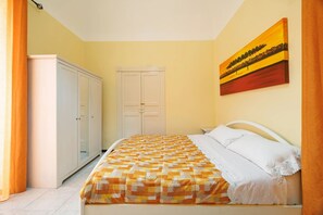 1 Schlafzimmer, Bügeleisen/Bügelbrett, WLAN, Bettwäsche