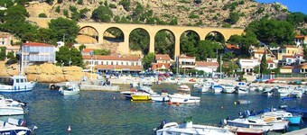 Detached apartment ESTAQUE -PORT district Estaque and ter station 5 minutes' walk away