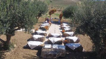 Comfort Quadruple Room, Mountain View | Property grounds