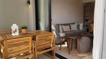 Apartment, 1 Schlafzimmer, barrierefrei, Balkon | Innenbereich