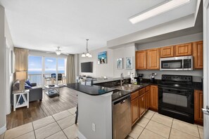Fridge, microwave, oven, stovetop - Sunrise Beach - 2306 - One Bedroom with Bunk on the beach (Panama City Beach)