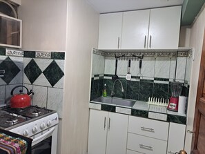 Private kitchen - Killainca House-Apartment furnished in Cusco city (Ciudad Del Cuzco, Cusco, Peru)