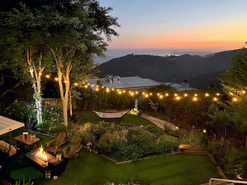 Panoramic views 5BR Villa Central location